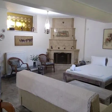 ευρύχωρο σε ήσυχη γειτονιά Daire Kalamata