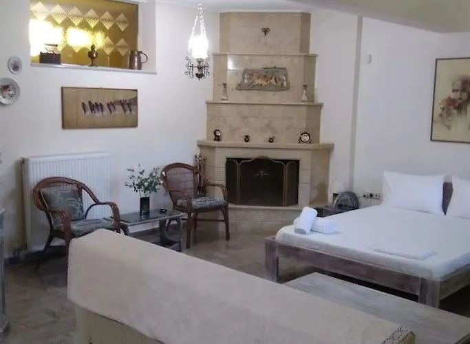 ευρύχωρο σε ήσυχη γειτονιά Apartment Kalamata